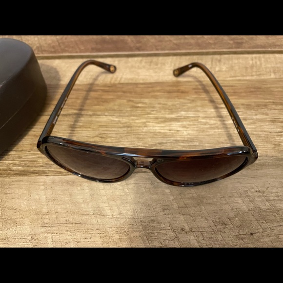Michael Kors Sunglasses - Picture 3 of 5